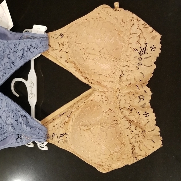 💕JESSICA SIMPSON💕 2 Pack Lace Bralettes ~ Blue & Nude/Tan Small S NWT - Picture 3 of 13